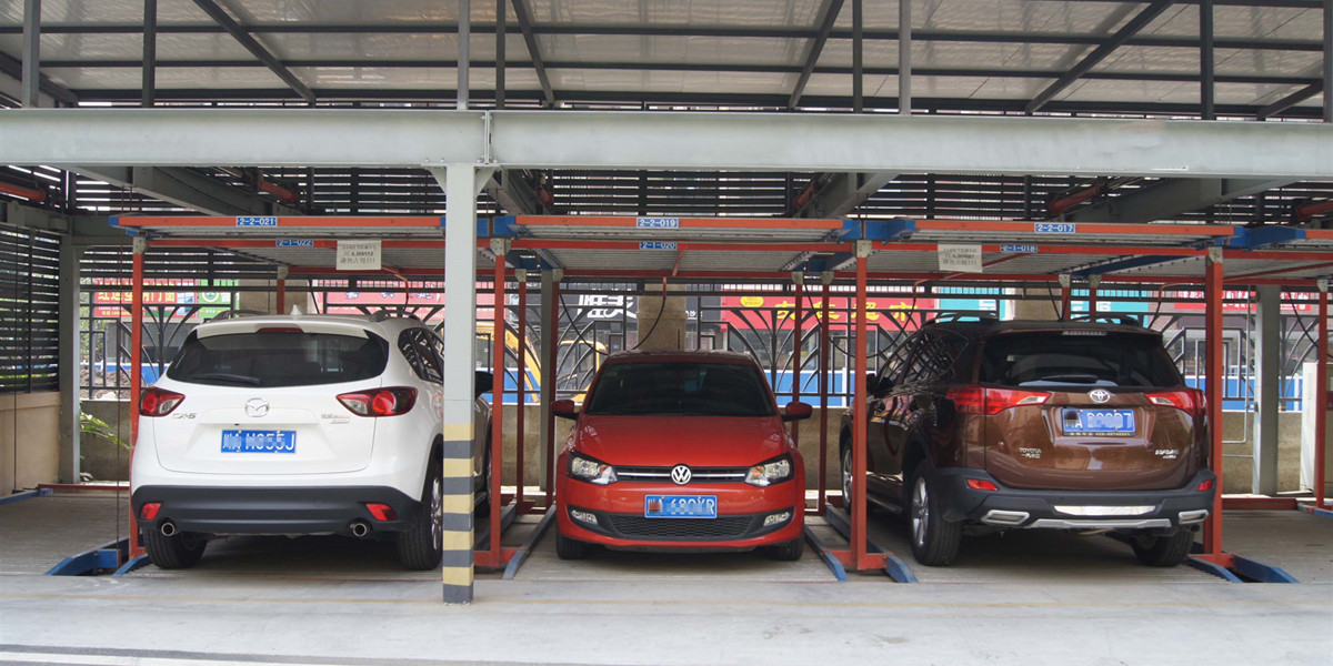 半地下車庫(kù)